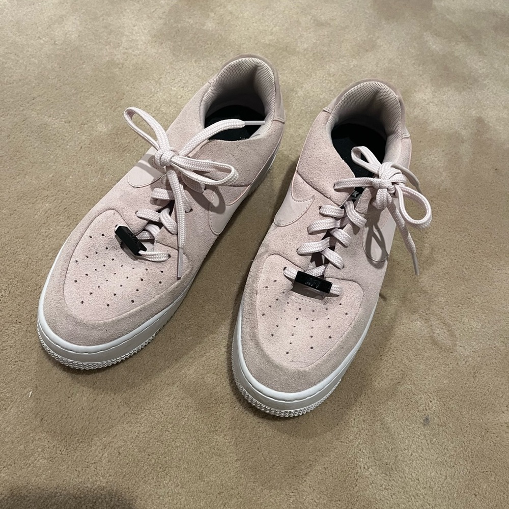 Womens nike Air Force 1 pink suede